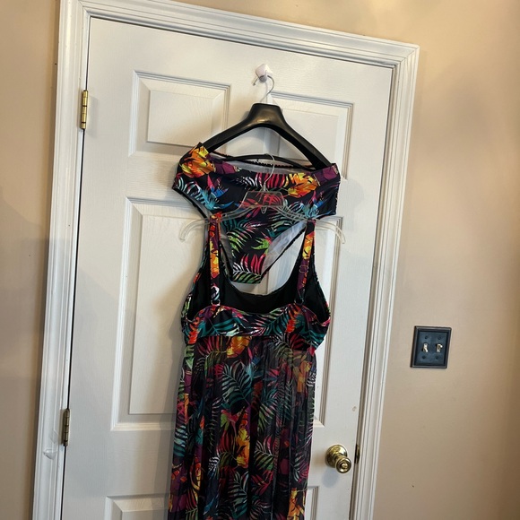 Women Plus Size Tropical Flattering Skirted Top & Bottom Tankini Set 16W & 20W - Picture 5 of 11